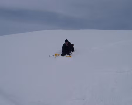 035 Alain, notre encadrant dans ses exploits...