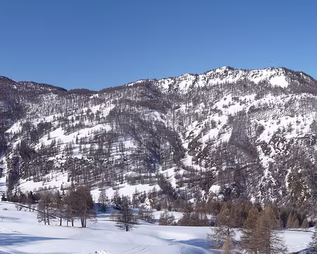 044 A droite le Sommet Bucher, notre destination du jour