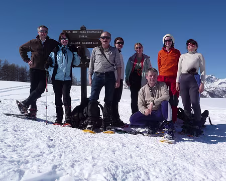 057z2275 Le Groupe heureux...