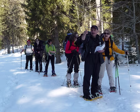 025 C'est par là...