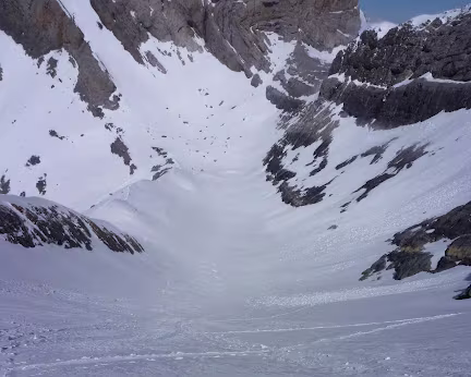 043 Un vrai toboggan !