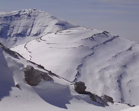 078 Direction le Pico Descargador, au centre.