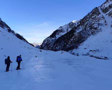 PXL017 ... et neige durcie. Décidément, il fait froid !