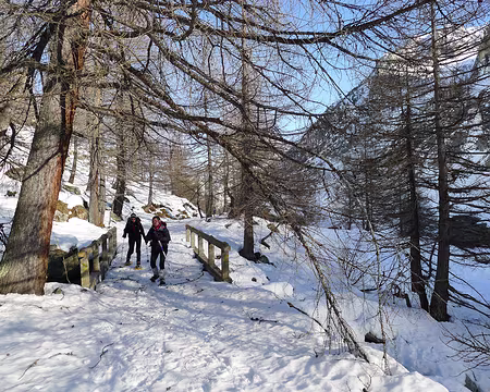 PXL032 Mais nous commençons à peine notre petite balade au fond de la plaine de Valasco que...