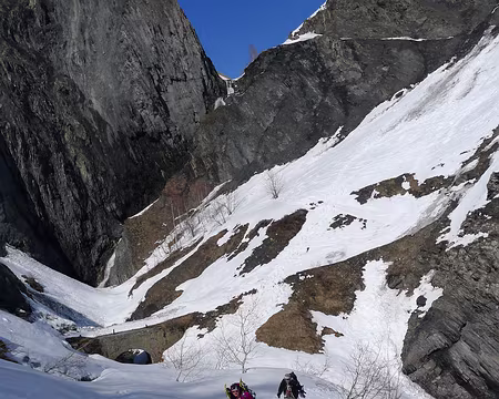 PXL030 Pont-Ferrand, le passage scabreux de l'itinéraire (chemin en haut à droite).