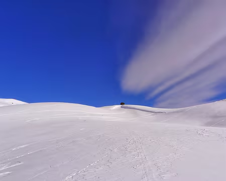 PXL015 Dans la montée au col de Bousson.