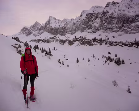PXL013 Refuge de Bostant et Dents d'Oddaz en arrière plan
