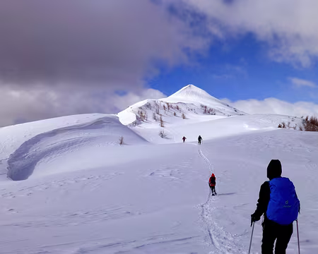 PXL082 En direction du sommet du Piagu