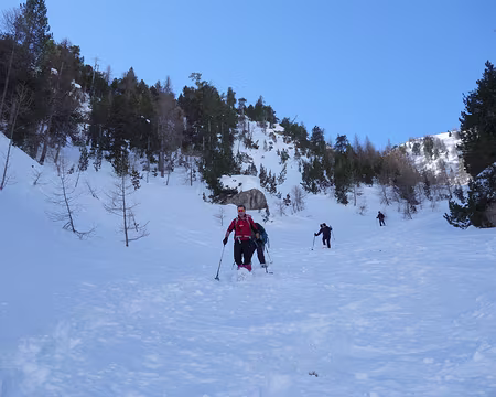 DSC01498 Une descente du coté italien façon skieur.