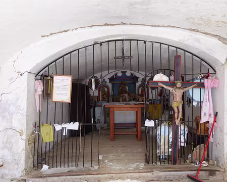 DSC01577b Intérieur de la chapelle sommitale