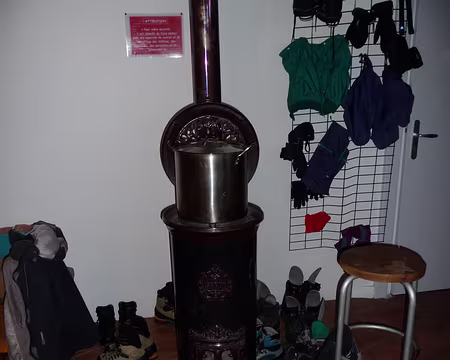 066 heureusement il y a du chauffage pour sécher nous affaires