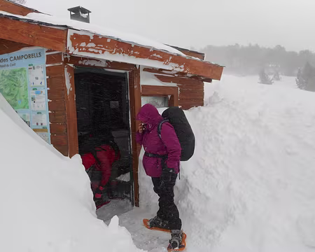 069 Mercredi matin, la visibilité est meilleure, c'est le départ