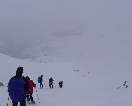 PXL062 Alors on redescend, de l'autre côté (comment ça, on ne voit pas où on met les pieds ?).