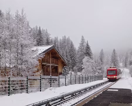 PXL023 Dimanche matin : on commence en train