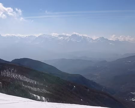 2016 - Italie (174) Au loin mais pas si loin , le massif de Cinque Terre