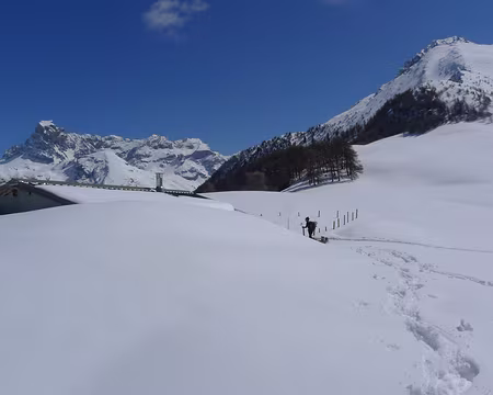 05 Cabane d'alpage au-dessus des bois de Fouillouse.