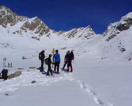 19 Le lac des Neufs Couleurs (si, si, c'est marqué sur le poteau).