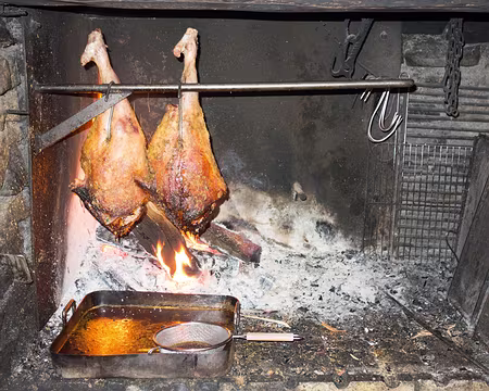 DSC05937 Le gigot est bien localisé à l'auberge !