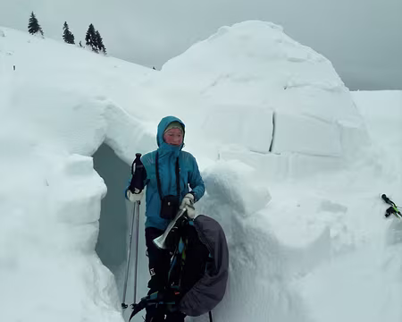 20190209_163837 Entrée de l'igloo