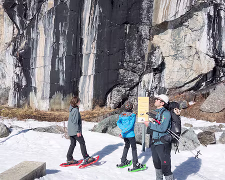 20190323-10h48m30s-DSC00190-V3 Il est particulièrement remarquable en raison de ses peintures rupestres,