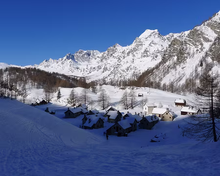 035 Crampiolo, entre ombre et lumière.