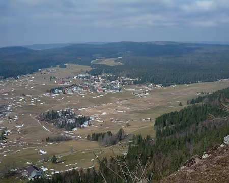 P1320509 Le domaine de ski de fond de Chapelle-des-Bois est évidemment fermé depuis 10 jours