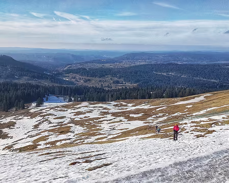 006 Les pistes sont fermées.