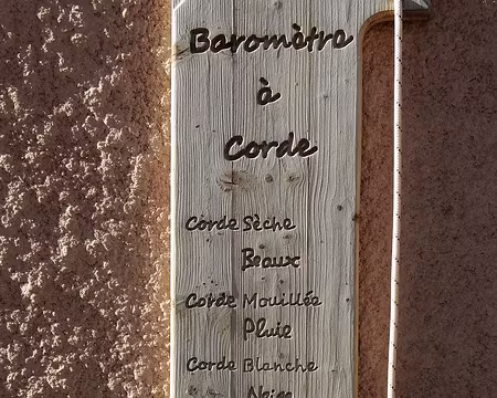 049 un peu superflu !