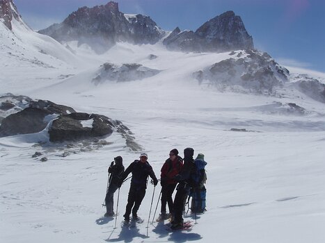 2008-04 Nevache Jean-Charles Ricaud, Béatrice Coutant, Marie-Hélène Carré, détail sortie