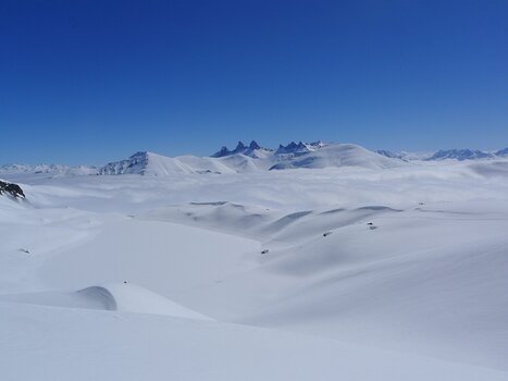 2013-04 Grandes Rousses Jean-Charles R, Aleksandra P, détail sortie