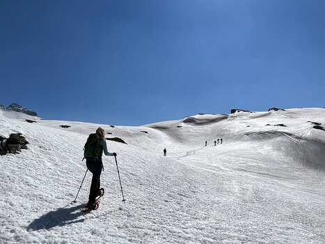 2022-03 Leukerbad Clara P, Benoît R, Brice LR, Xavier L, détail sortie