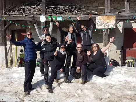 2022-03 Plateau du Retord Chantal, Sylvaine, Clara, détail sortie