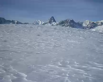 007 le massif du Mont Blanc depuis la fenêtre d'en haut