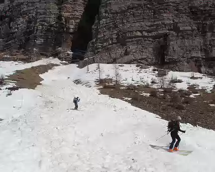 17 ski dans les coulees pour descendre au plus bas sans porter