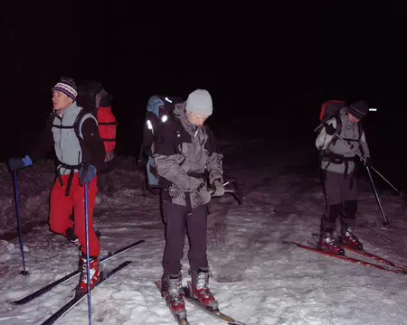 01 le premier jour, depart à l'aube de ceillac, apres la depose du car a 6h