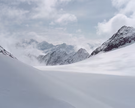 43 la vue sur le glacier Hochmoos sur lequel débouche le couloir
