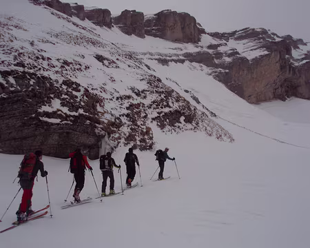 15.jpg montee dans le vallon de truchiere