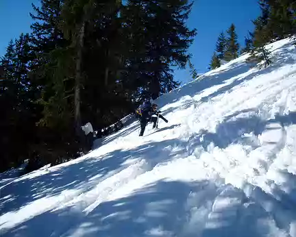 S1033532 neige lourde, difficile à skier