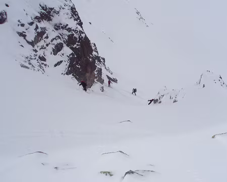 028 montee de la breche de chausenque