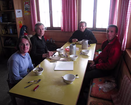 2009-05-05_22 Tierberglihütte