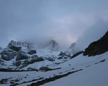 2009-05-31_01 Montée à la Brèche Lory