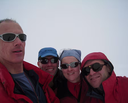 2010-03-24_19z2439 Au sommet du Corvo (2623 m)