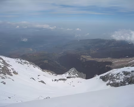 2010-03-25_24 Descente en face NE de l'Intermesoli