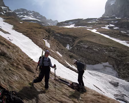 2010-03-26_43 Fin de la descente à ski dans le vallon de Fossaceca