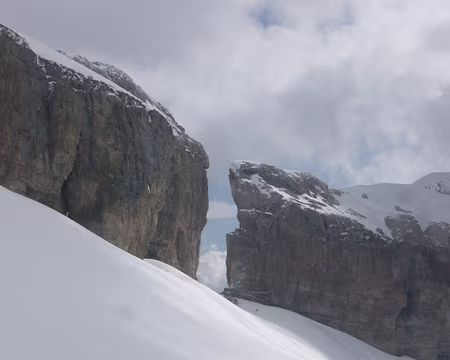 51z2444 toujours cote espagnol, la brèche de Rolland