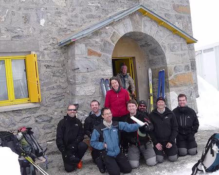 59 a vous de choisir, Blanche Neige et les 7 nains? Ou la legende des Toys?