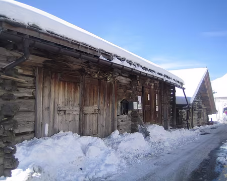 PXL048 village de Pürd 1921m