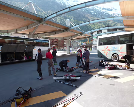 PXL000 A la Gare de Täsch