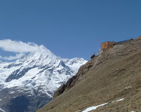 PXL010 Täschhütte et Weisshorn