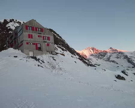 PXL048 Britanniahütte, Täschhorn et Dom